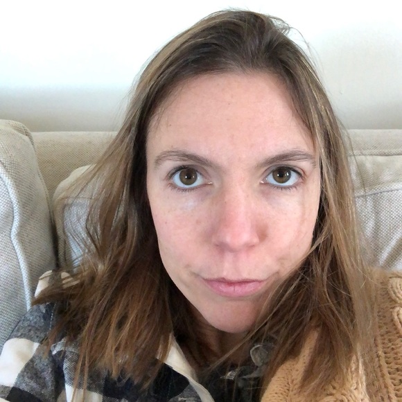 Meet your Posher, Kristen - Picture 1 of 1